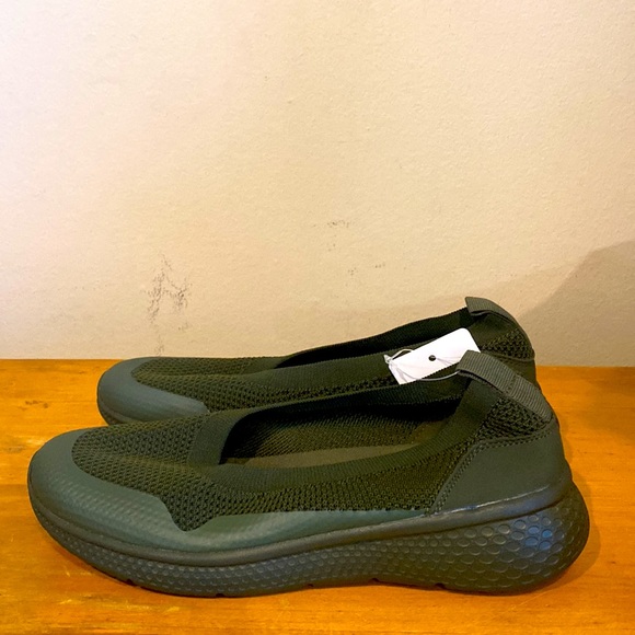 Acaine Simple Life Jeko Womens Slip On Dark Green Walking Shoes Flats 8.5 NWT - Picture 3 of 8